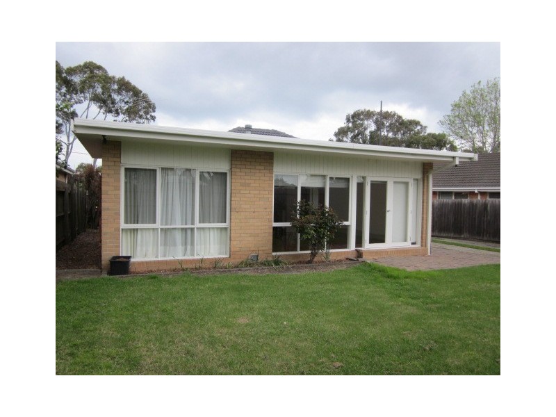 17 Genoa Street, Moorabbin VIC 3189