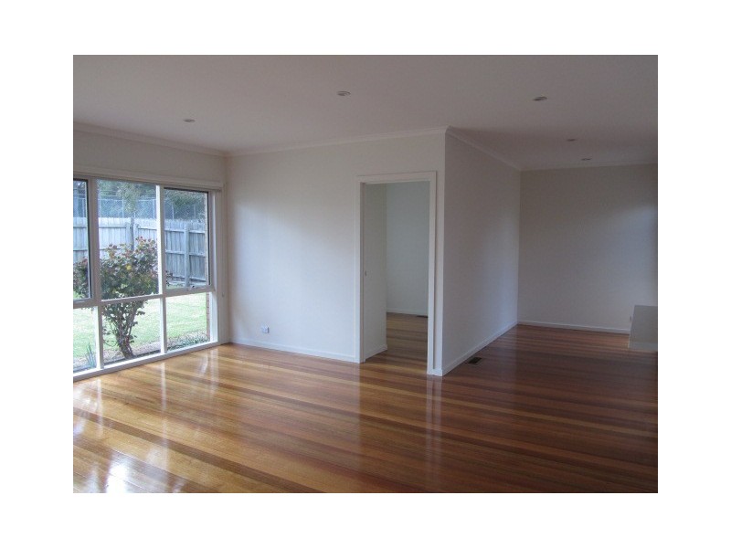 17 Genoa Street, Moorabbin VIC 3189