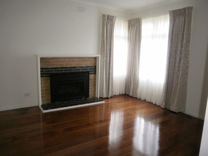 17 Genoa Street, Moorabbin VIC 3189