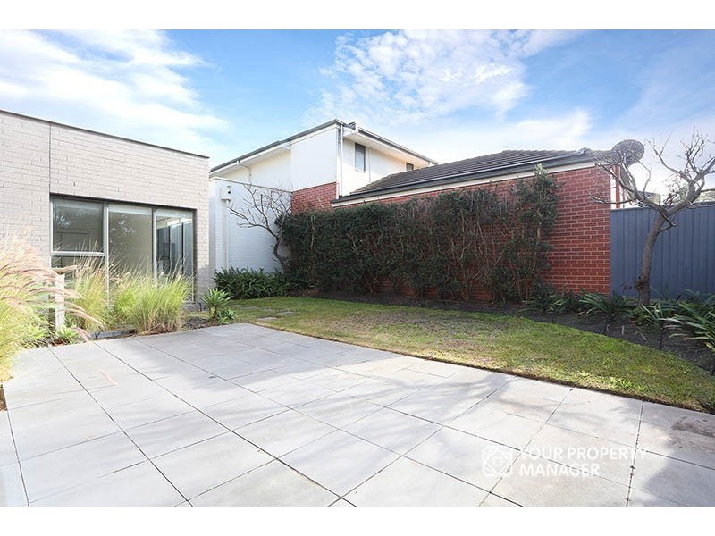 17 Inverness Place, Heatherton VIC 3202