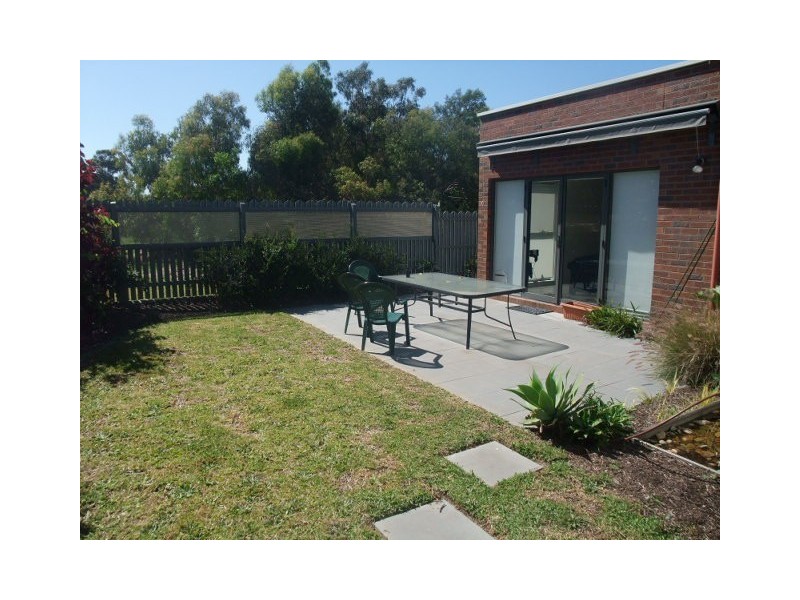 17 Inverness Place, Heatherton VIC 3202