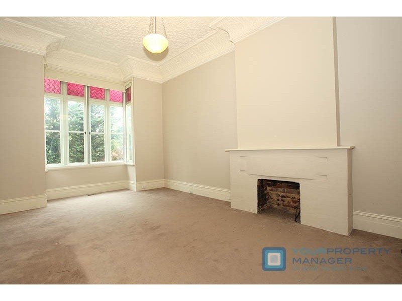 12 Trafford Avenue, Brighton VIC 3186