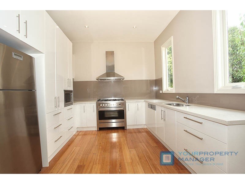 12 Trafford Avenue, Brighton VIC 3186