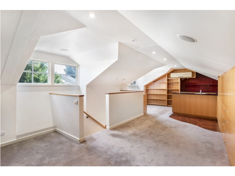 1 St Georges Court, Parkdale VIC 3195