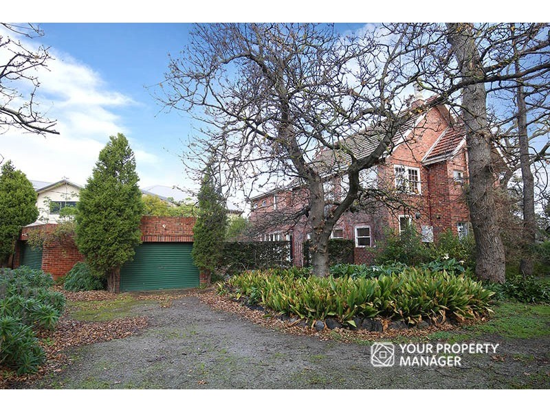 411 Beach Road, Beaumaris VIC 3193