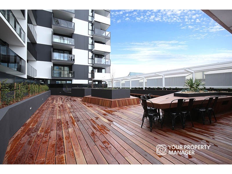 204/2-6 Railway Road, Cheltenham VIC 3192