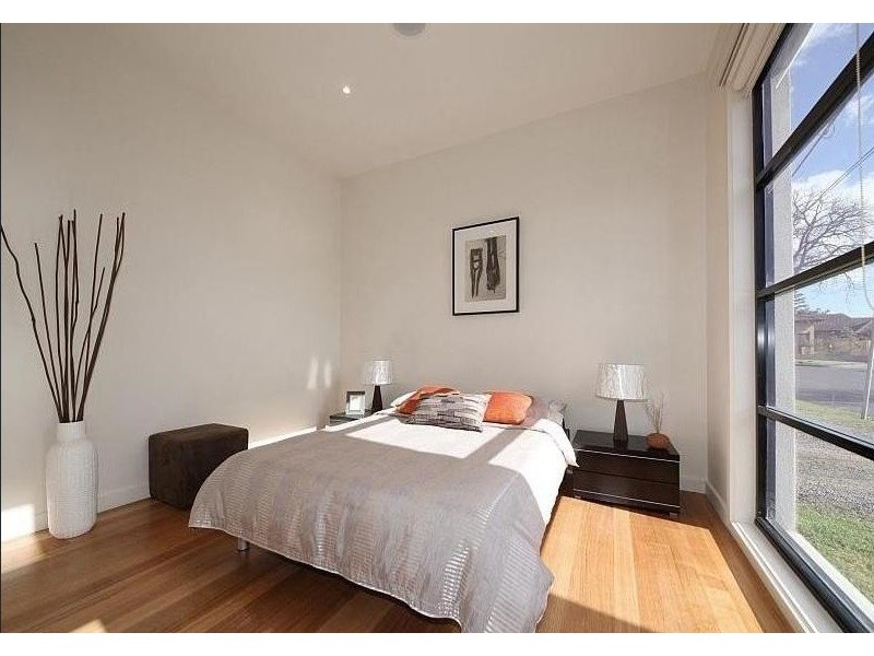8 Nette Court, Moorabbin VIC 3189
