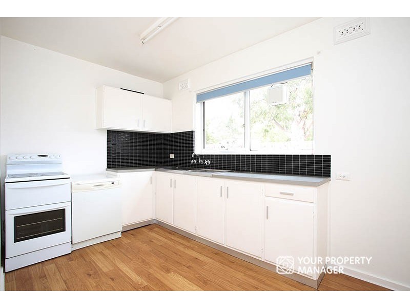 4/3 Mackenzie Street, Cheltenham VIC 3192