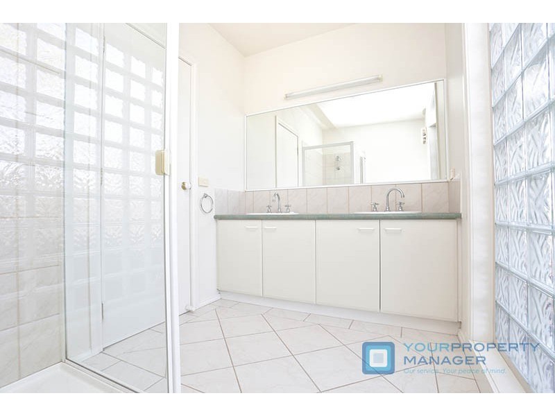 3 Robinson Street, Brighton East VIC 3187