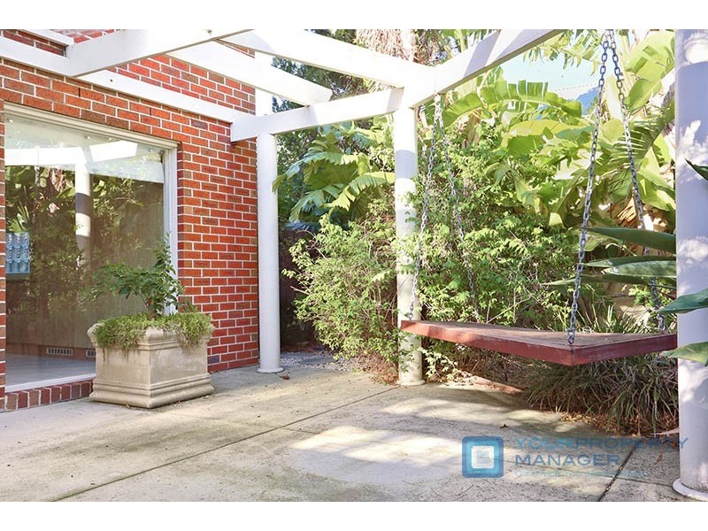 3 Robinson Street, Brighton East VIC 3187