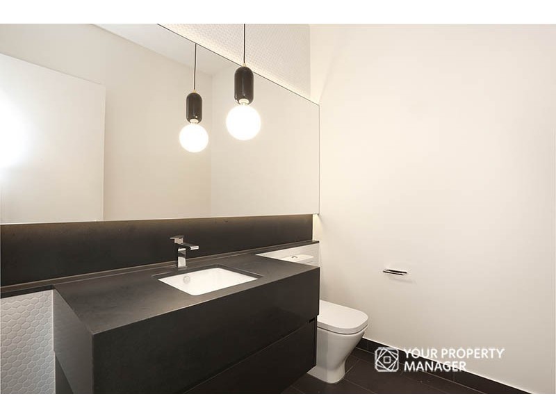 6 Dacey Street, Brighton East VIC 3187