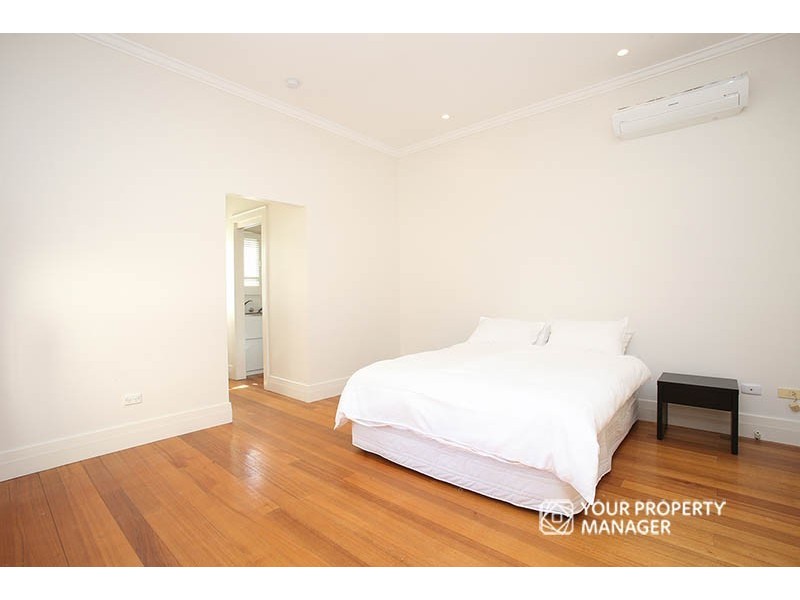 3 Bayside Crescent, Hampton VIC 3188