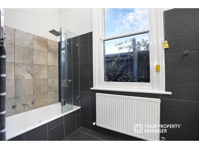 33 Johnson Street, St Kilda East VIC 3183