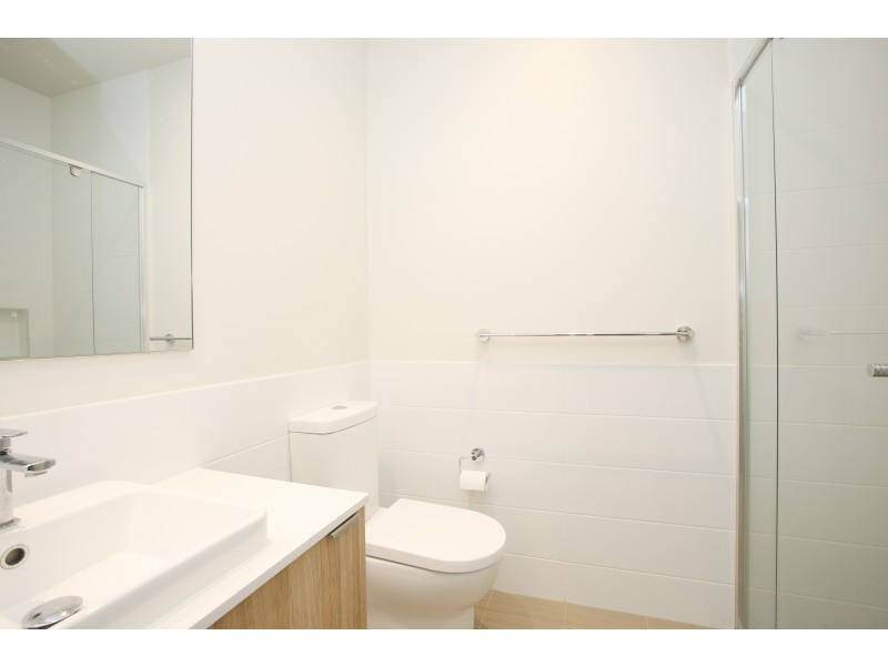 2/4 Bellevue Road, Cheltenham VIC 3192