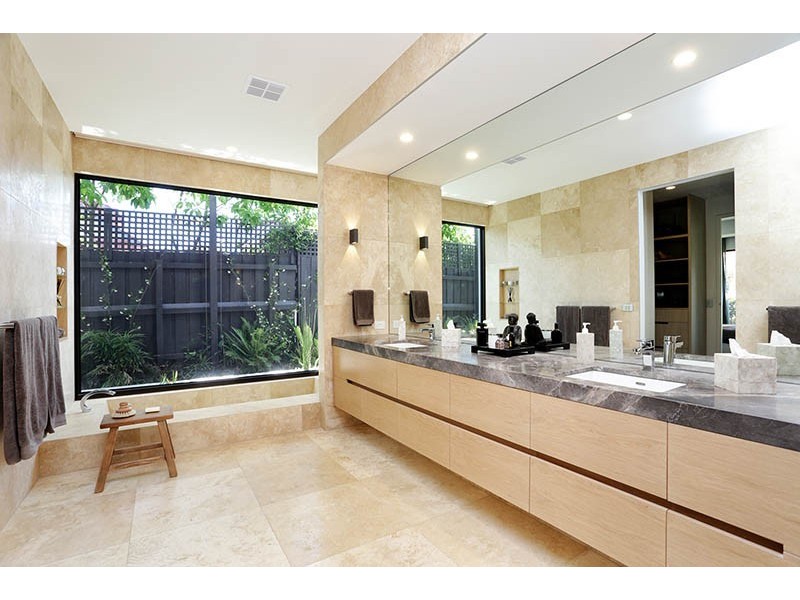 2 Lorraine Street, Hampton VIC 3188