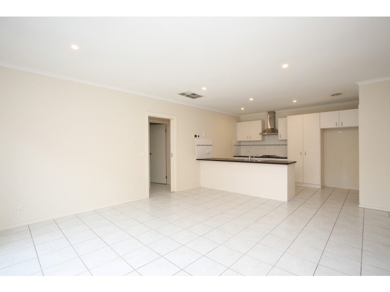 2B Blackwood Avenue, Mentone VIC 3194