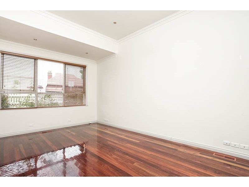 73 Chomley Street, Prahran VIC 3181