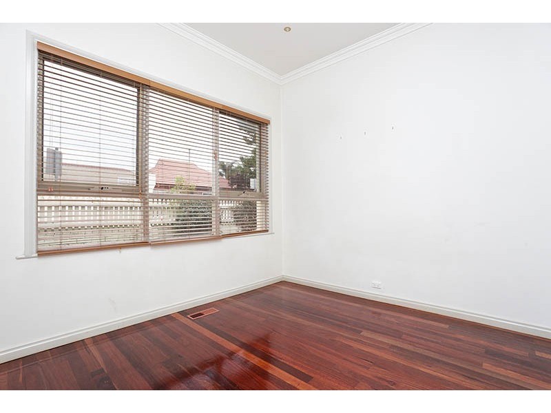 73 Chomley Street, Prahran VIC 3181