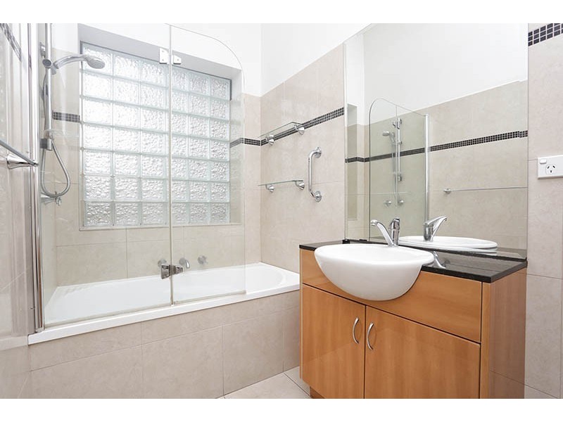 73 Chomley Street, Prahran VIC 3181