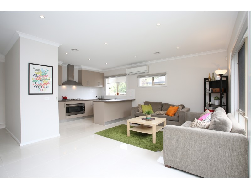 2/8 Scott Street, Seaford VIC 3198