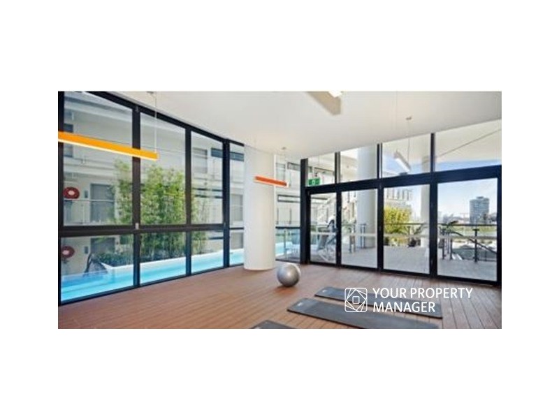 1004/3-5 St Kilda Road, St Kilda VIC 3182