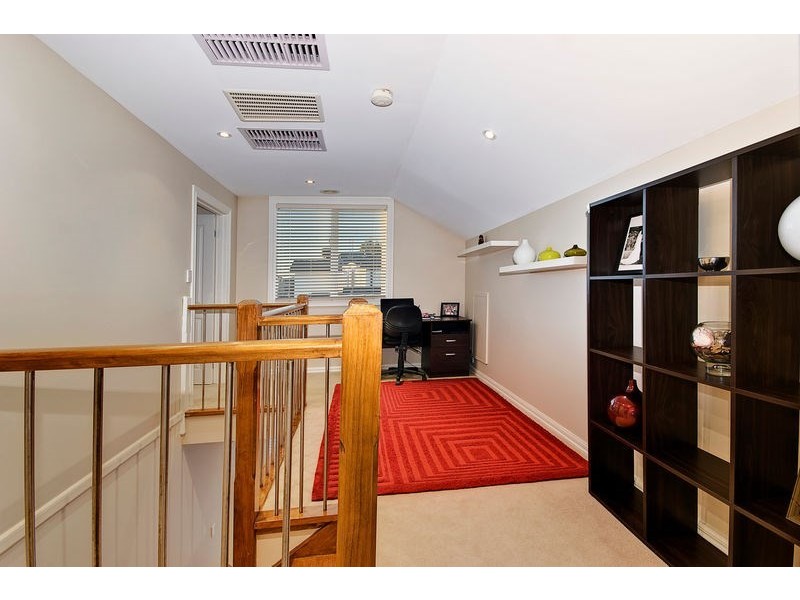 2/1382 North Road, Oakleigh South VIC 3167