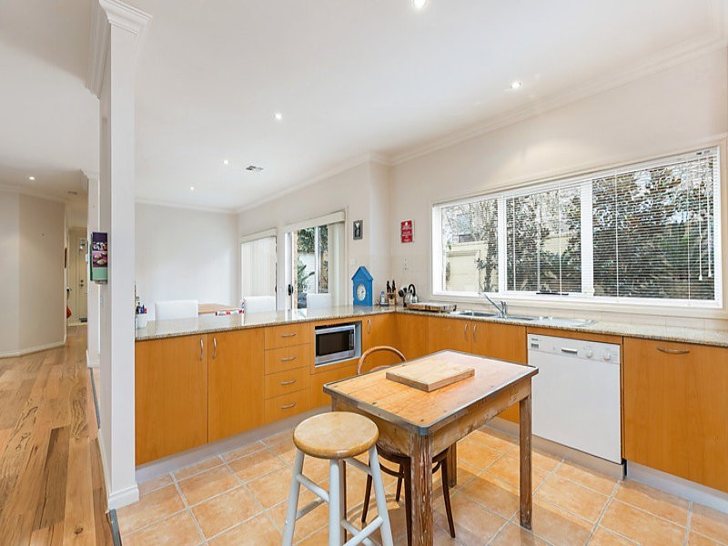 48 Charman Road, Mentone VIC 3194