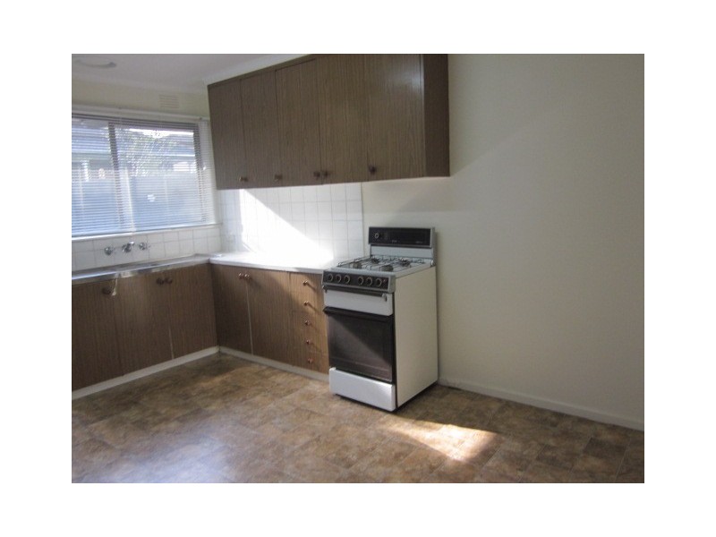 4/44 Warren Road, Cheltenham VIC 3192