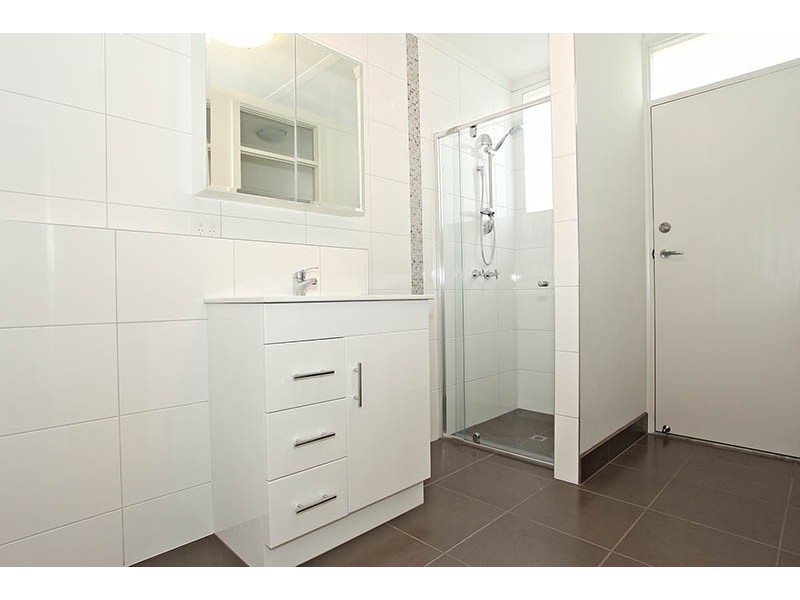 2/74 High Street, Frankston VIC 3199