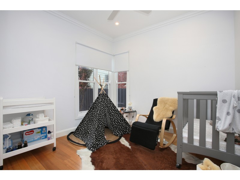 68 Evesham Road, Cheltenham VIC 3192