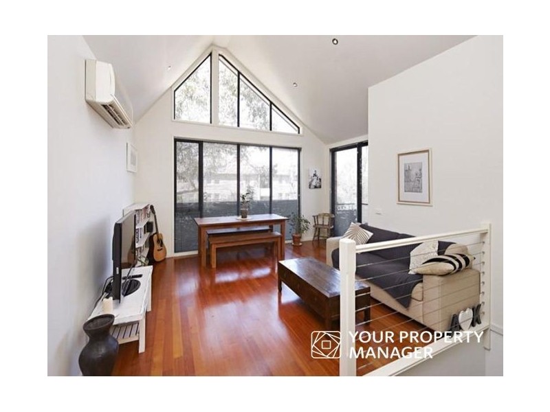 2/95 Highett Road, Hampton VIC 3188