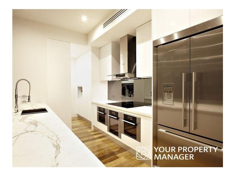 7A Lawson Street, Hampton VIC 3188