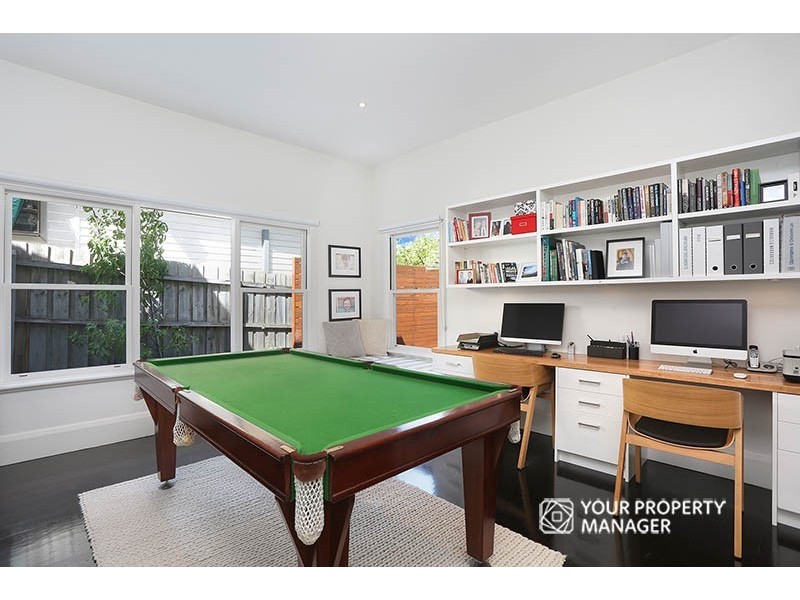 108 Linacre Road, Hampton VIC 3188
