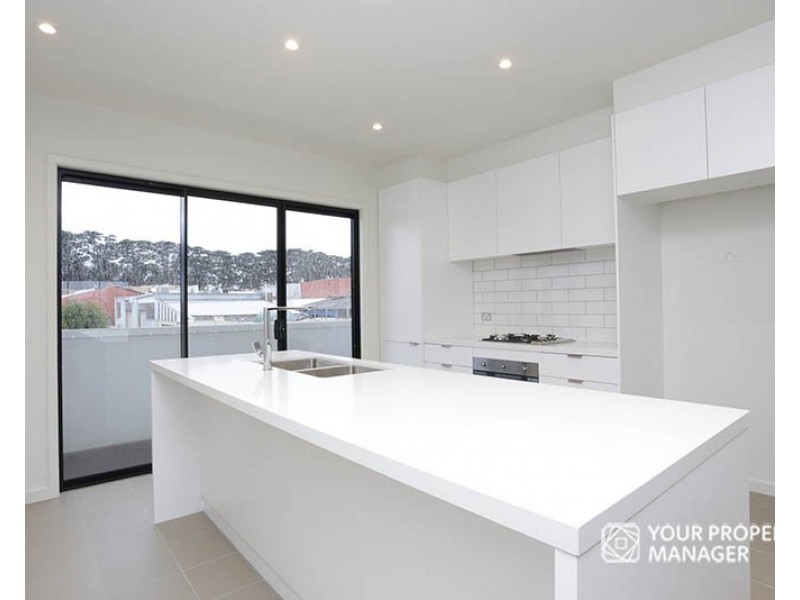 40 Bellevue Road, Cheltenham VIC 3192