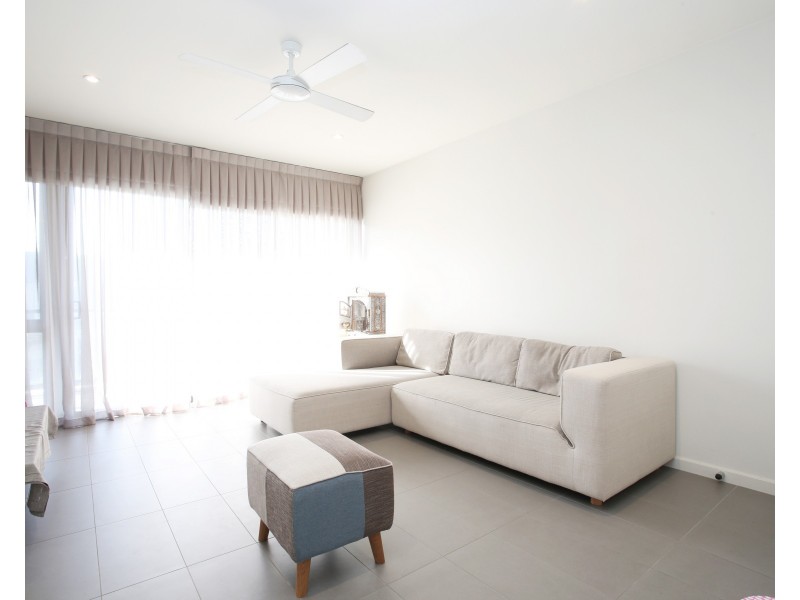 2/8 Bellevue Road, Cheltenham VIC 3192