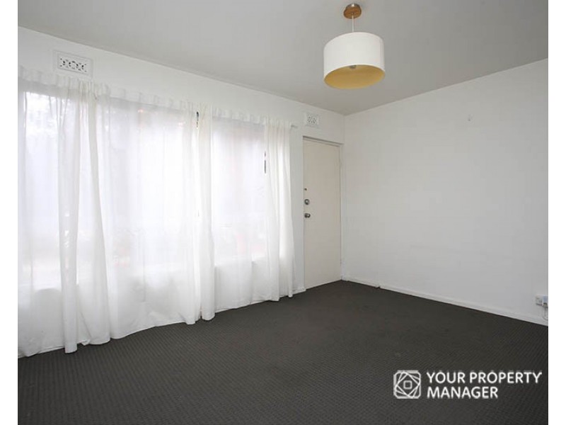 4/3 Mackenzie Street, Cheltenham VIC 3192