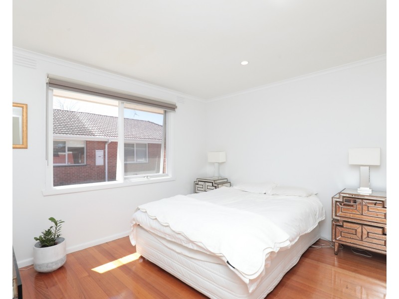 4/2a Keefer Street, Mordialloc VIC 3195