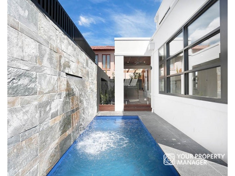 6 Dacey Street, Brighton East VIC 3187