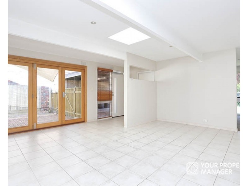 15 Willow Avenue, Cheltenham VIC 3192