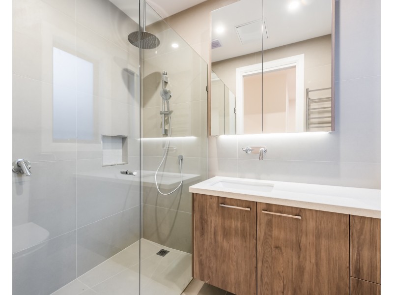 208b Thomas Street, Hampton VIC 3188