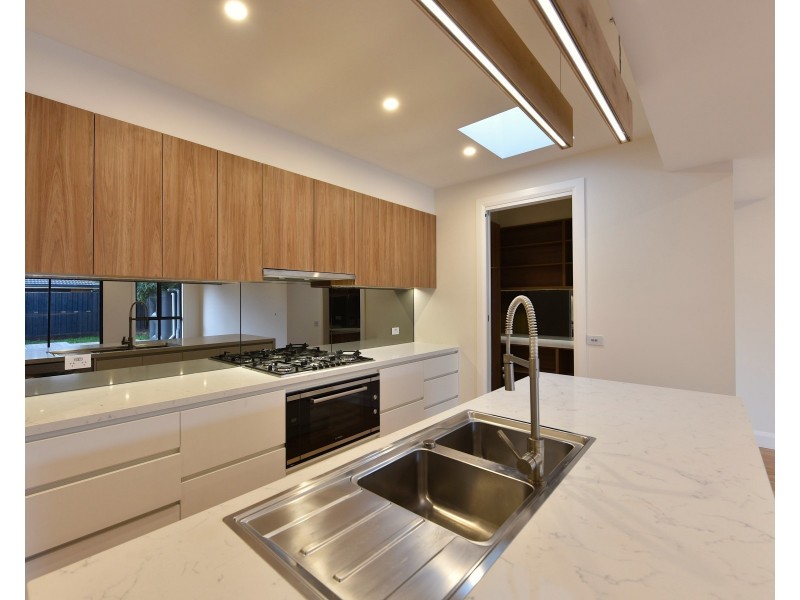 208b Thomas Street, Hampton VIC 3188