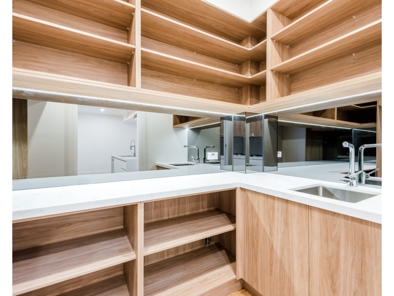 208b Thomas Street, Hampton VIC 3188