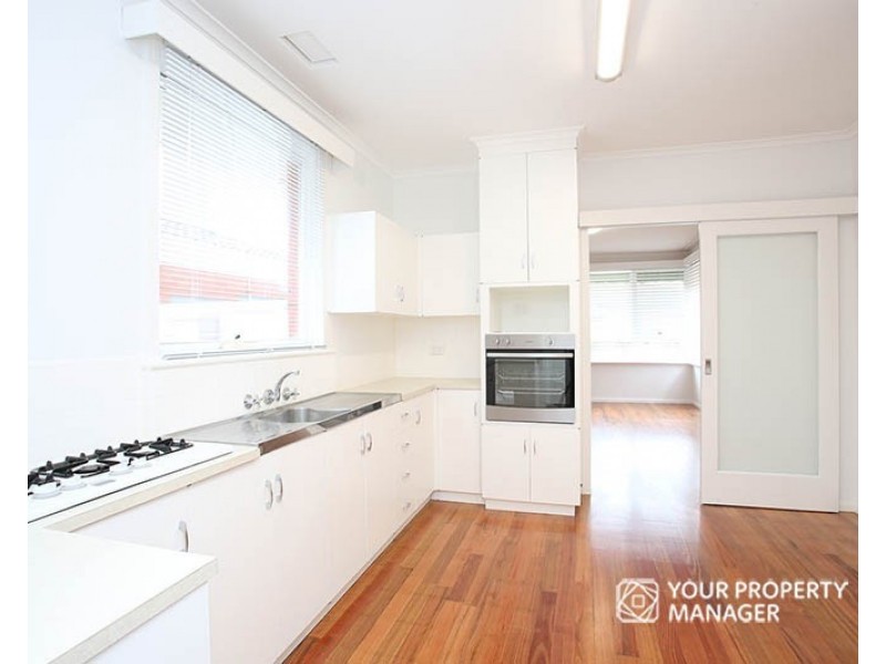 2/6 First Street, Black Rock VIC 3193