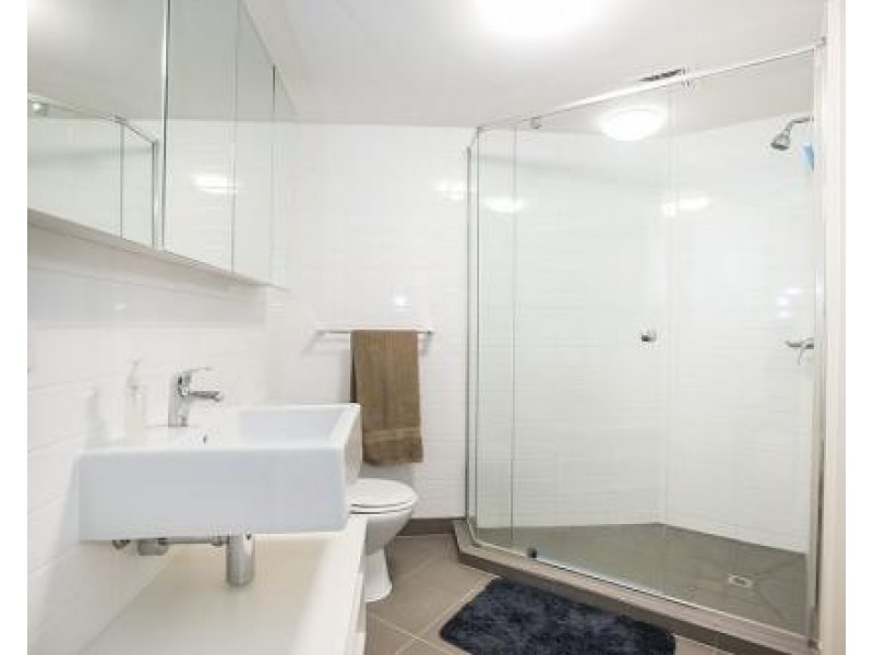 306/2 Willis Lane, Hampton VIC 3188