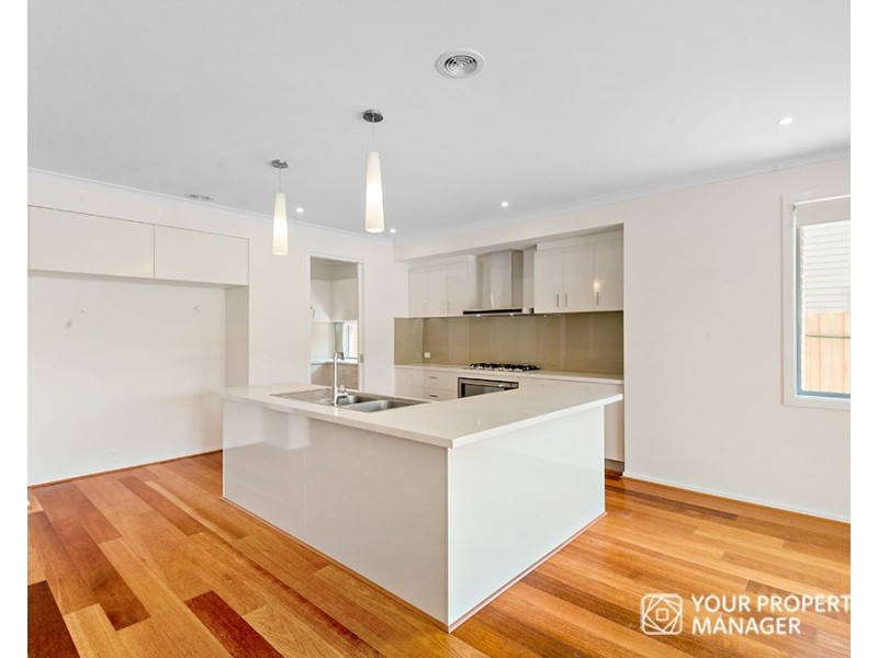 31 Chalmers Street, Mckinnon VIC 3204