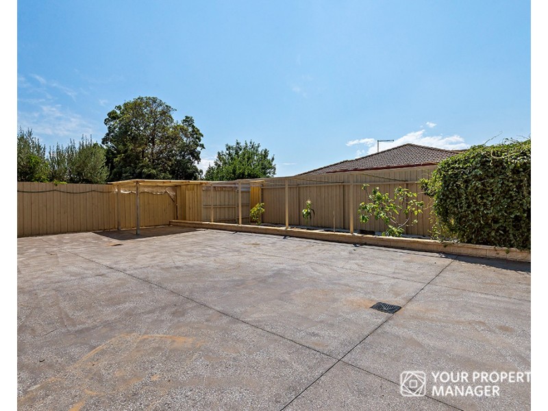 31 Chalmers Street, Mckinnon VIC 3204
