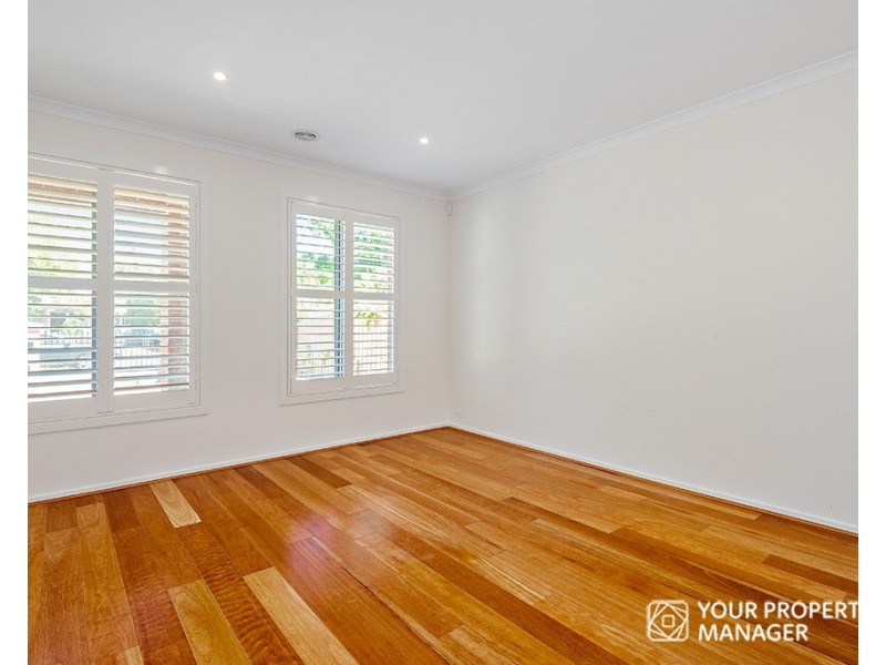 31 Chalmers Street, Mckinnon VIC 3204