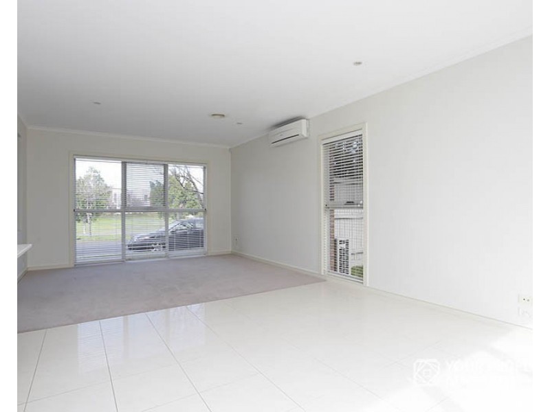 7 St Georges Crescent, Heatherton VIC 3202