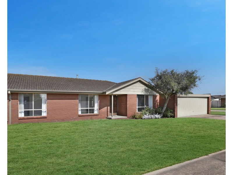 5 Hutchings Court, Chelsea VIC 3196