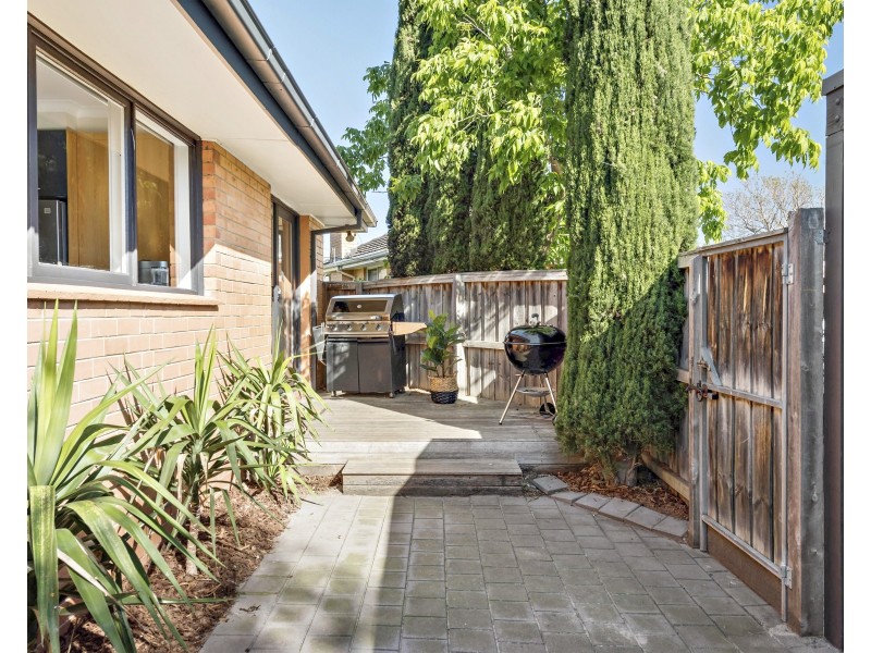 2 Sandalong Court, Bonbeach VIC 3196